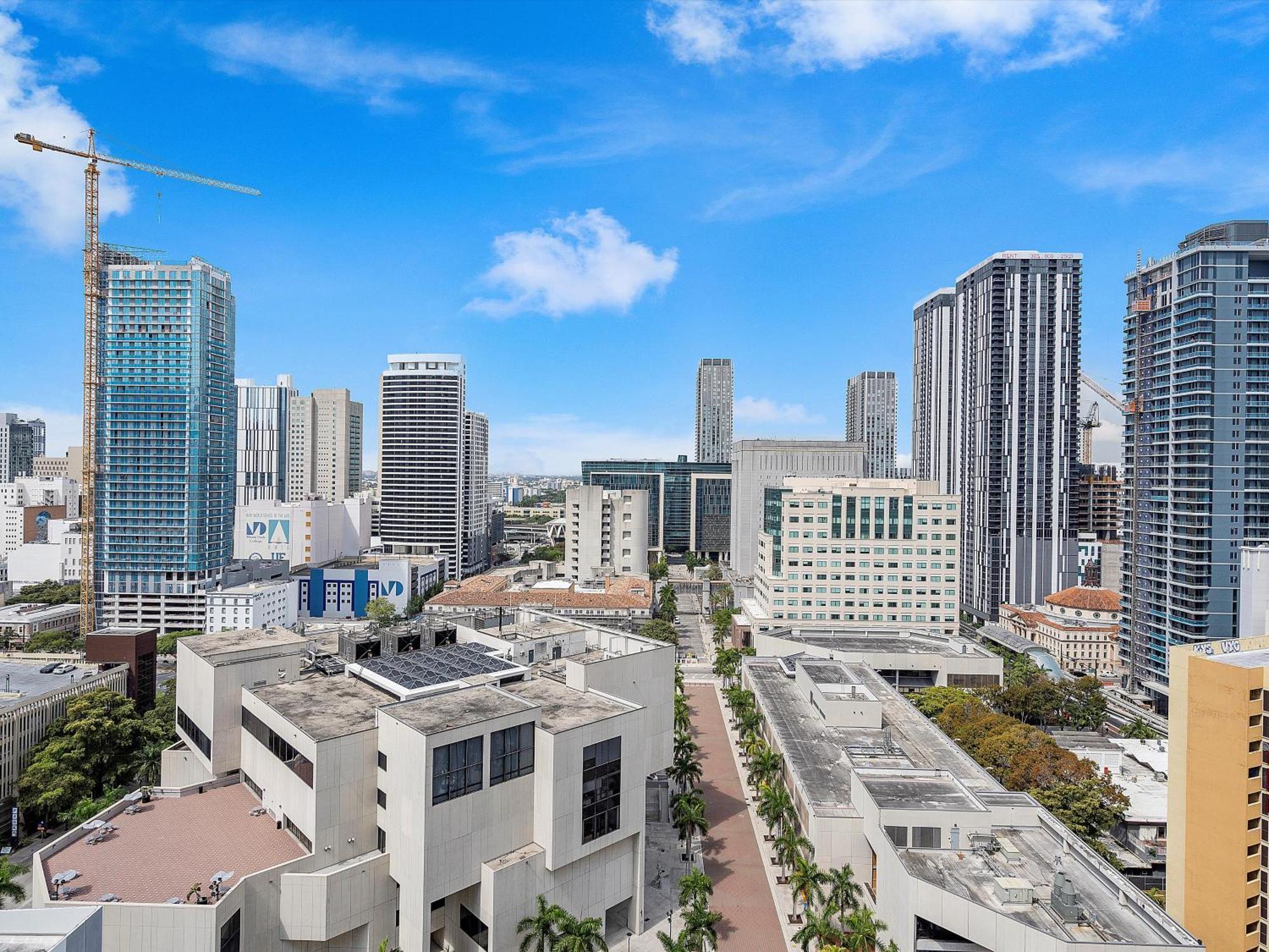 X Lounge Iv - High-rise With Rooftop Pool In Downtown Miami