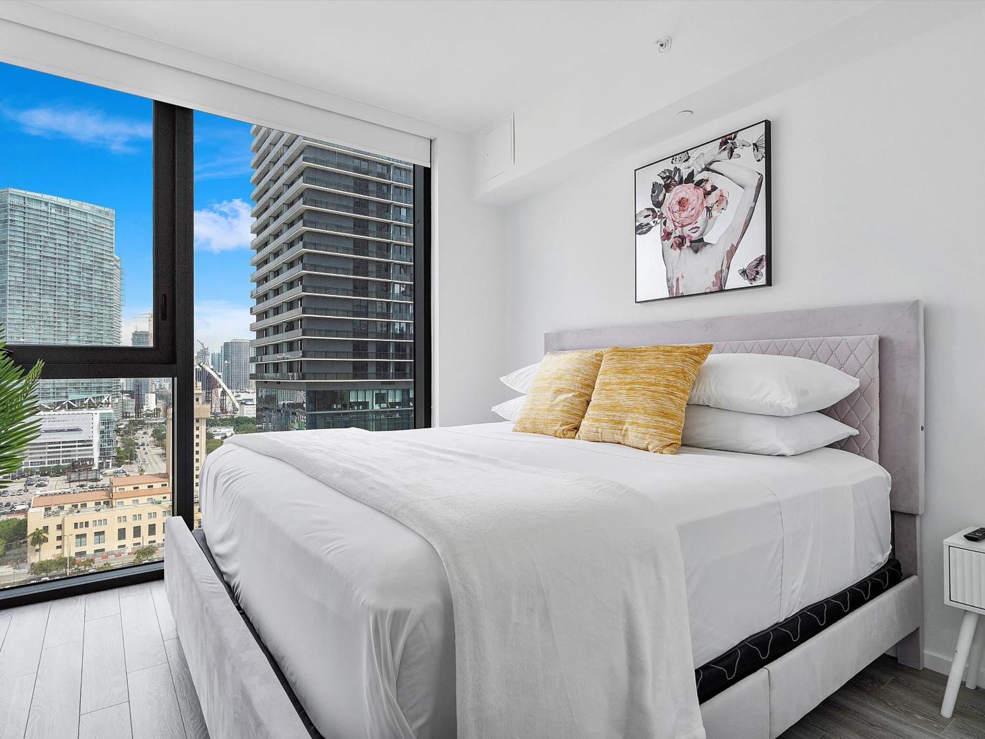 X Lounge Iv - High-rise With Rooftop Pool In Downtown *
