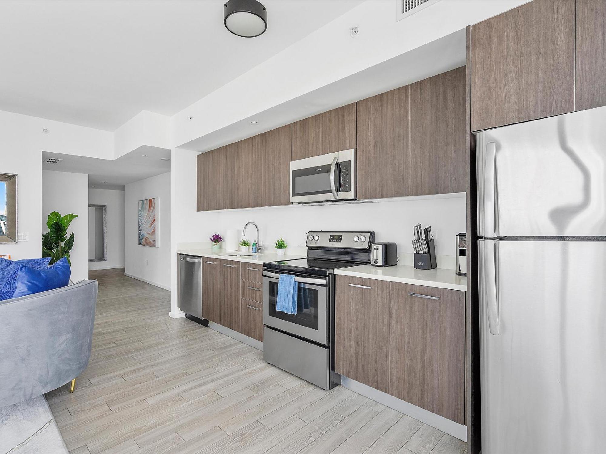 X Lounge Iv - High-rise With Rooftop Pool In Downtown Apartment *